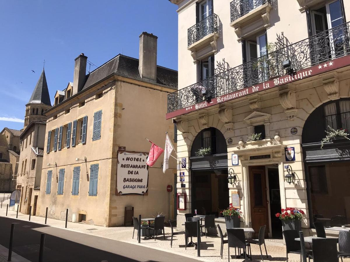 Hotel De La Basilique Paray-le-Monial Exterior photo